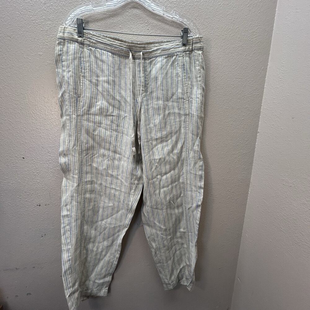 J. Jill Cream Striped Cropped Pants